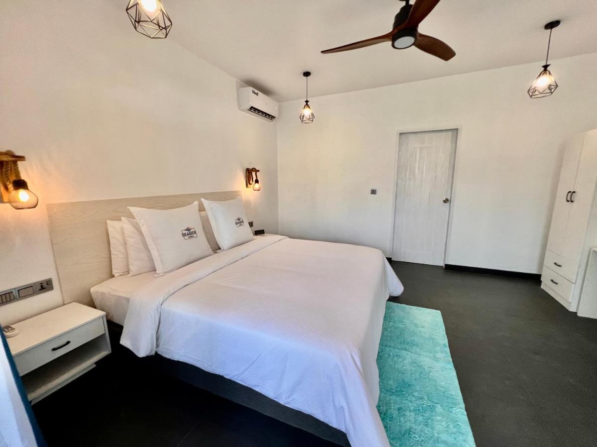 Seaside Dhigurah Hotel Дхигура Екстериор снимка